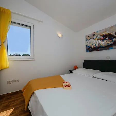 Goreta In - Mittel-dalmatien Ražanj