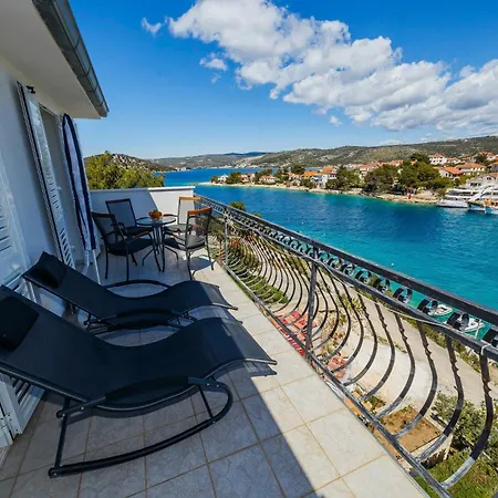 Goreta In - Mittel-dalmatien 3*