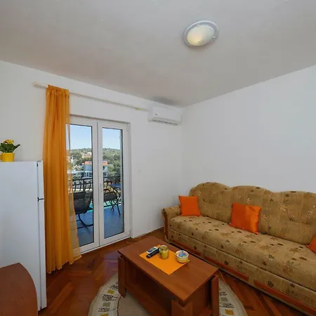 Goreta In - Mittel-dalmatien Gasthof 3*