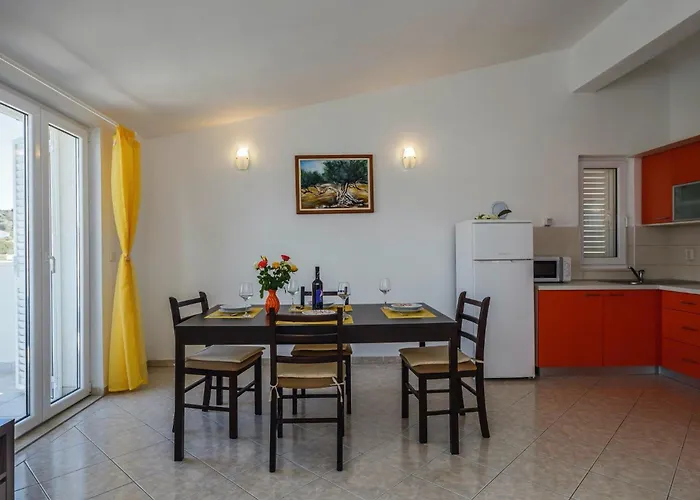 Guest house Goreta In - Mittel-dalmatien 3*