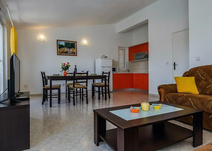 Guest house Goreta In - Mittel-dalmatien Razanj