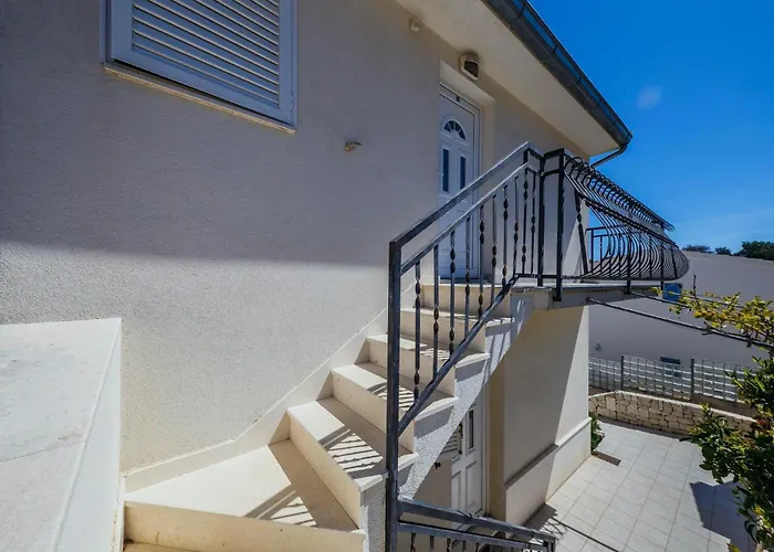 Guest house Goreta In - Mittel-dalmatien Razanj